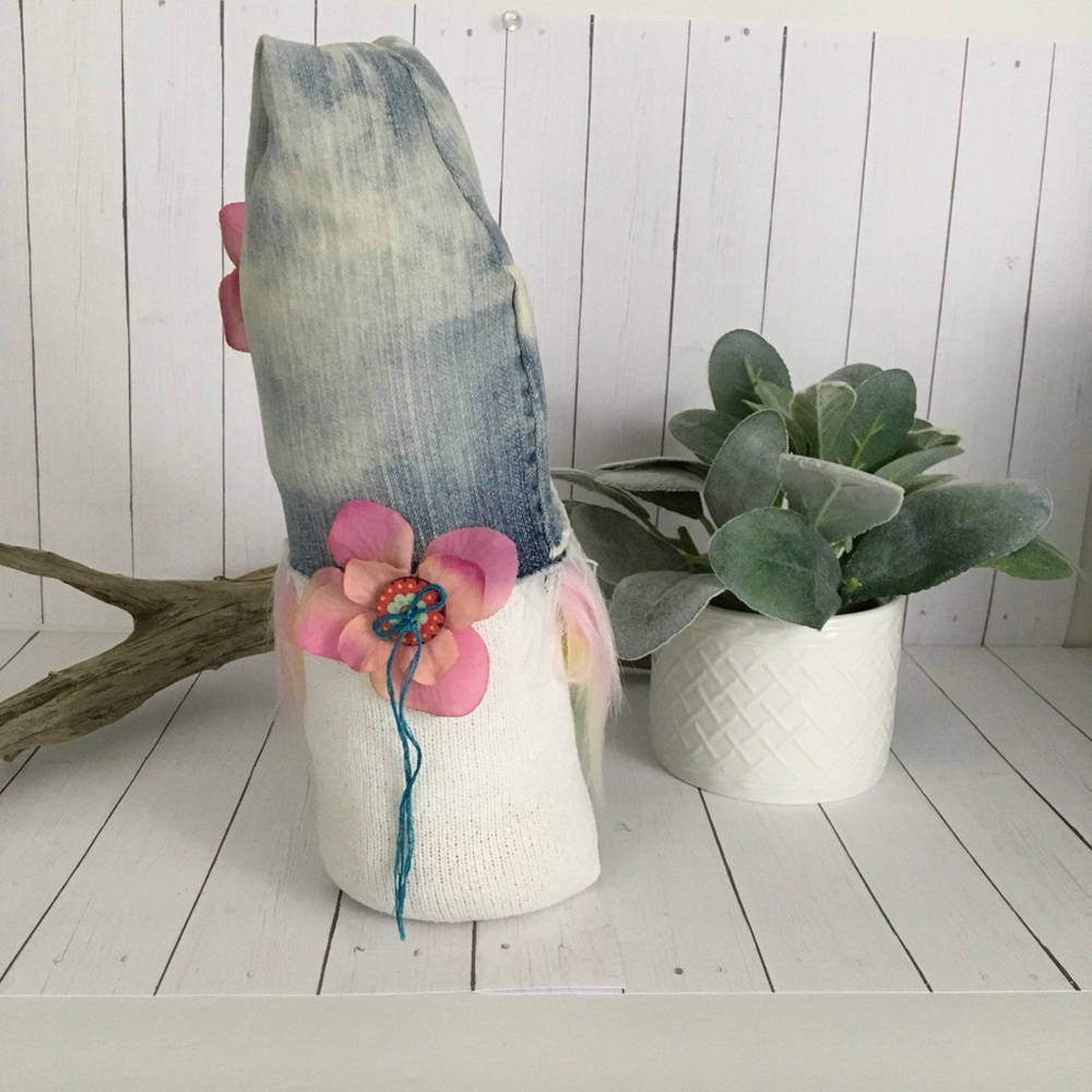 🚫SOLD🚫 Gnome Handmade Hippie Denim Flower Sock Beard - Picture 4 of 8